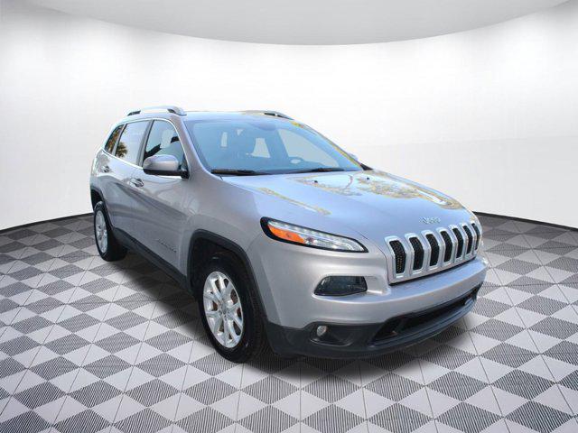 used 2018 Jeep Cherokee car, priced at $9,998