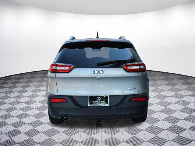 used 2018 Jeep Cherokee car, priced at $9,998