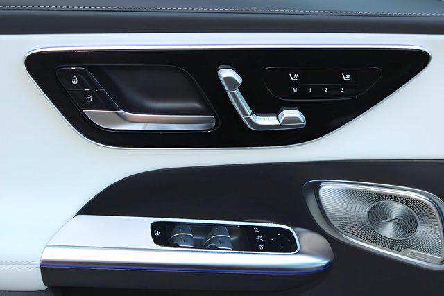 new 2025 Mercedes-Benz GLC 300 car, priced at $62,645