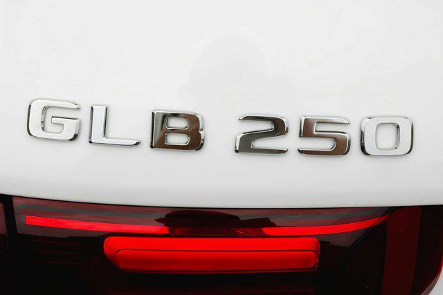 new 2025 Mercedes-Benz GLB 250 car, priced at $53,215
