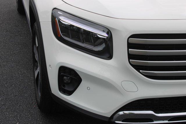 new 2025 Mercedes-Benz GLB 250 car, priced at $53,215