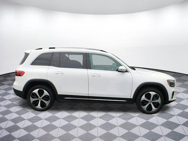 new 2025 Mercedes-Benz GLB 250 car, priced at $53,215