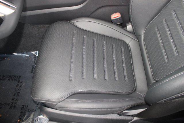 new 2026 Mercedes-Benz GLC 300 car, priced at $72,215