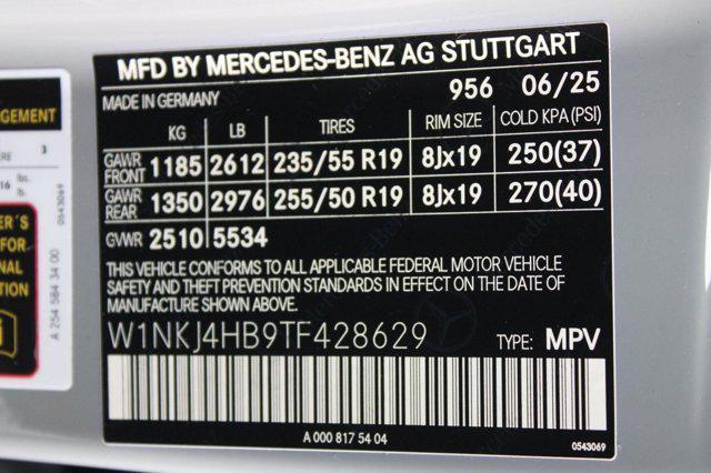 new 2026 Mercedes-Benz GLC 300 car, priced at $72,215