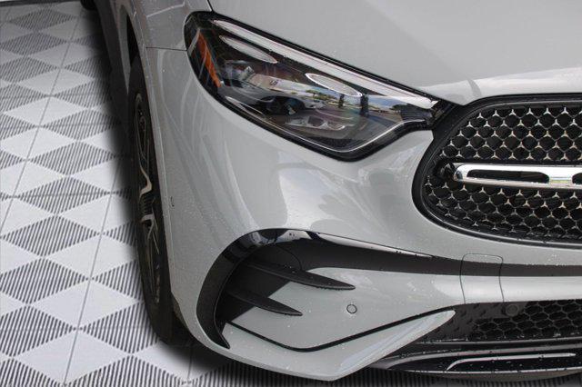 new 2026 Mercedes-Benz GLC 300 car, priced at $72,215