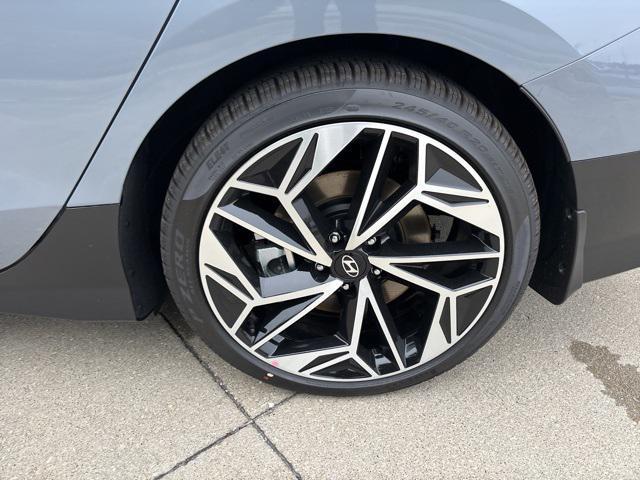 new 2025 Hyundai IONIQ 6 car, priced at $40,249