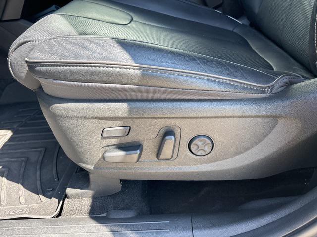 used 2022 Hyundai Santa Fe car, priced at $29,980