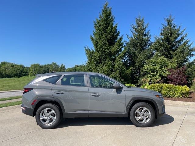 new 2024 Hyundai Tucson car, priced at $29,999