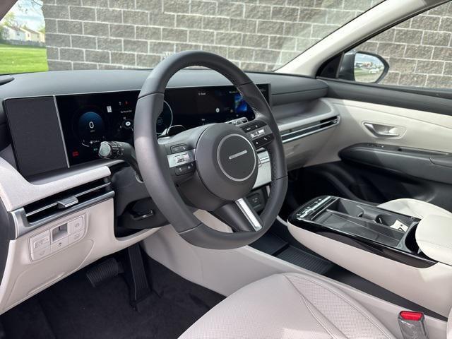new 2025 Hyundai TUCSON Hybrid car, priced at $37,965