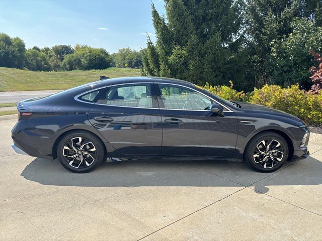 used 2024 Hyundai Sonata car, priced at $23,995