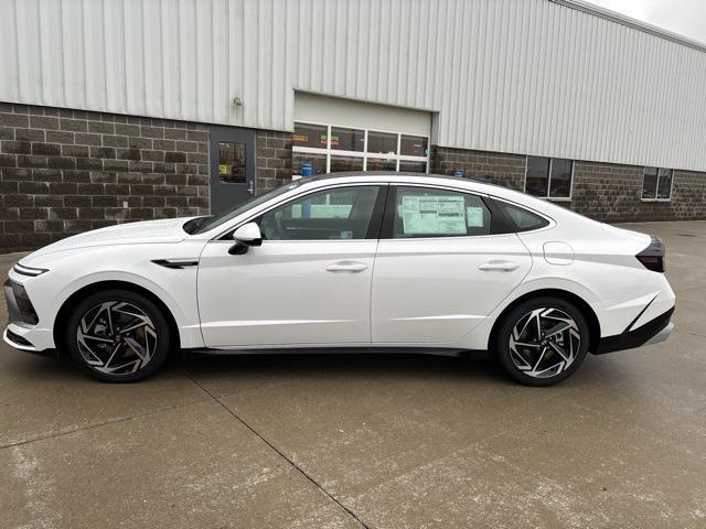 new 2025 Hyundai Sonata car, priced at $33,150