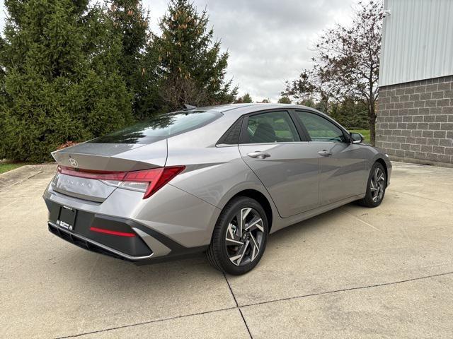 new 2025 Hyundai Elantra car, priced at $27,285