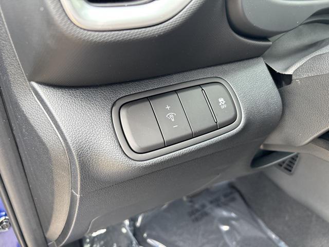 new 2025 Hyundai Venue car, priced at $23,760