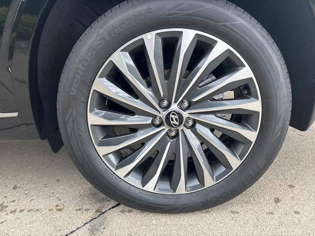 new 2025 Hyundai Palisade car, priced at $53,155