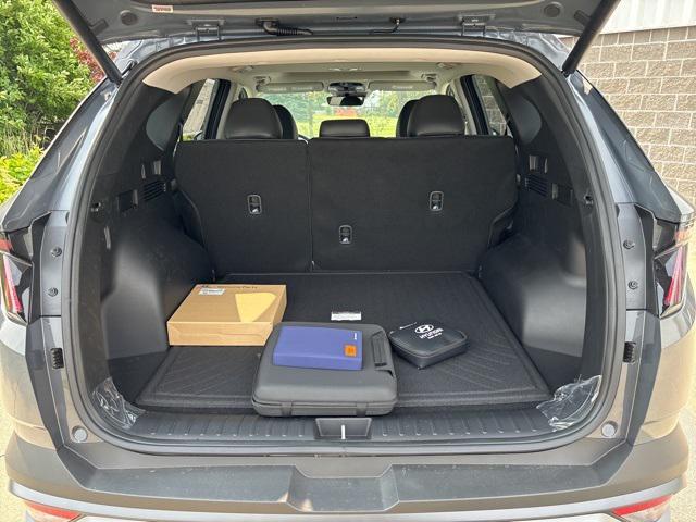 new 2025 Hyundai Tucson car, priced at $36,095