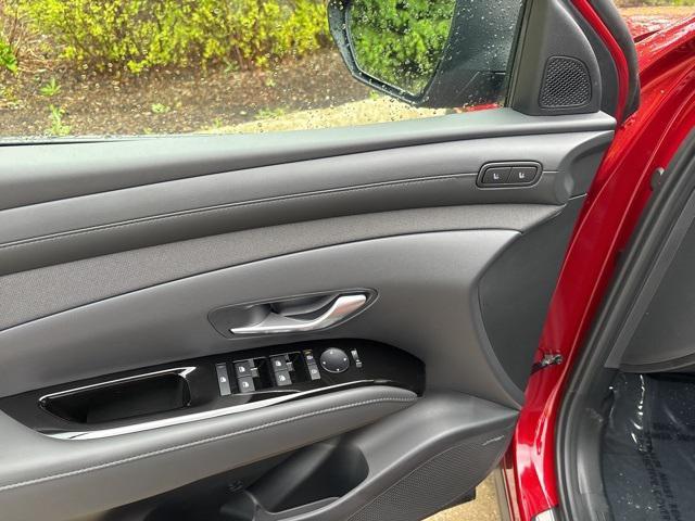 new 2025 Hyundai Tucson car, priced at $42,630