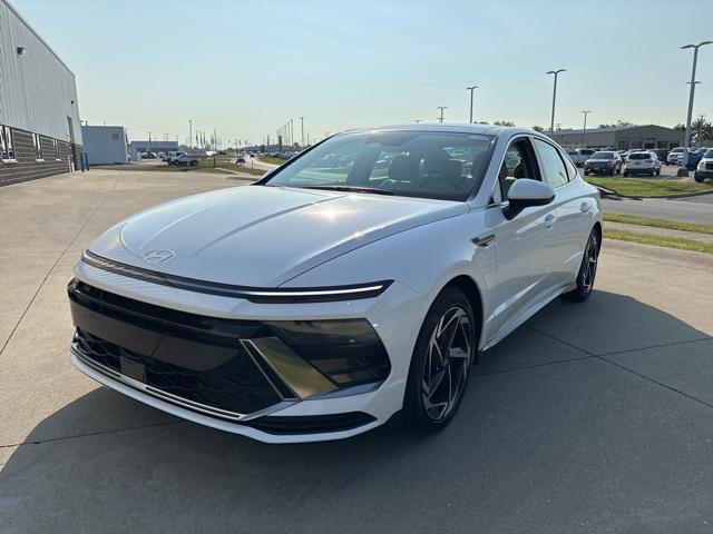 new 2024 Hyundai Sonata car, priced at $30,443