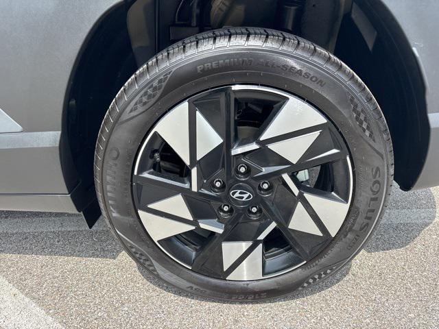new 2025 Hyundai Kona car, priced at $27,639