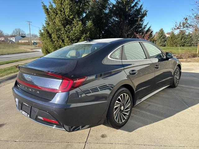 used 2022 Hyundai Sonata Hybrid car, priced at $26,900