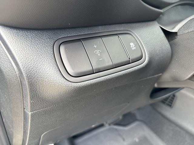 new 2025 Hyundai Venue car, priced at $25,360