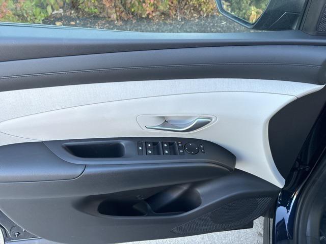 new 2026 Hyundai TUCSON Hybrid car, priced at $37,070