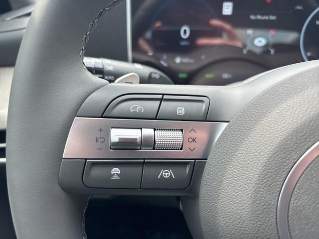 new 2025 Hyundai Sonata Hybrid car, priced at $38,980