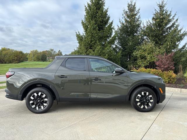 new 2025 Hyundai Santa Cruz car, priced at $36,389