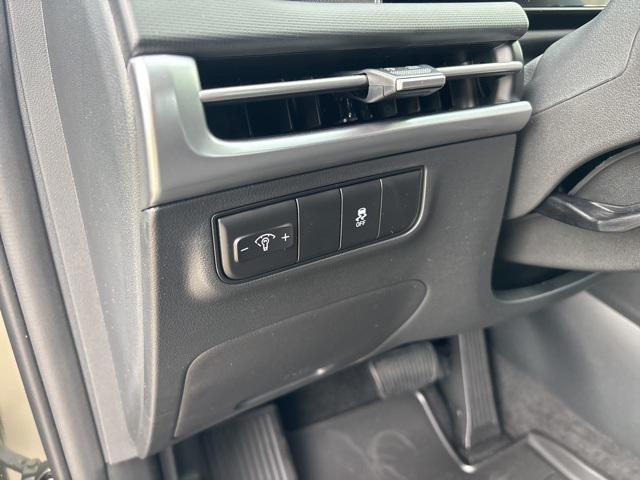 new 2026 Hyundai Tucson car, priced at $33,290