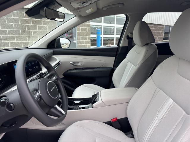 new 2025 Hyundai Tucson car, priced at $34,230