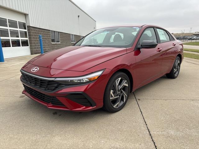 new 2025 Hyundai Elantra car, priced at $28,905