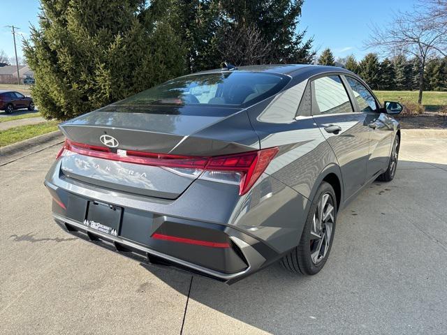 new 2025 Hyundai Elantra car, priced at $27,235