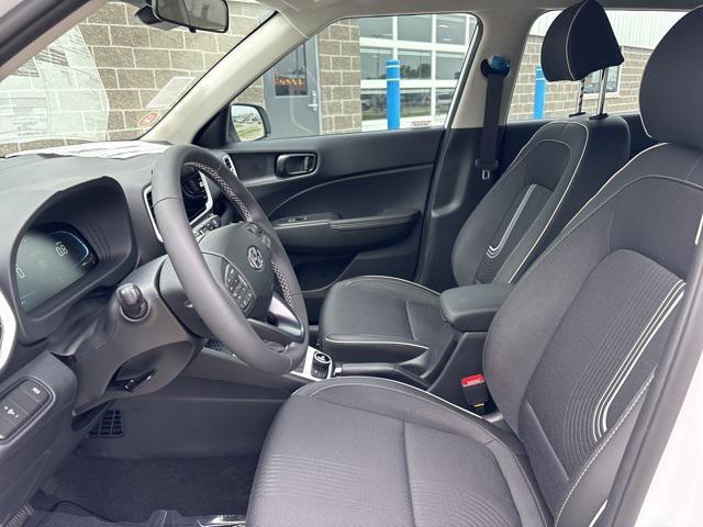 new 2025 Hyundai Venue car, priced at $25,540