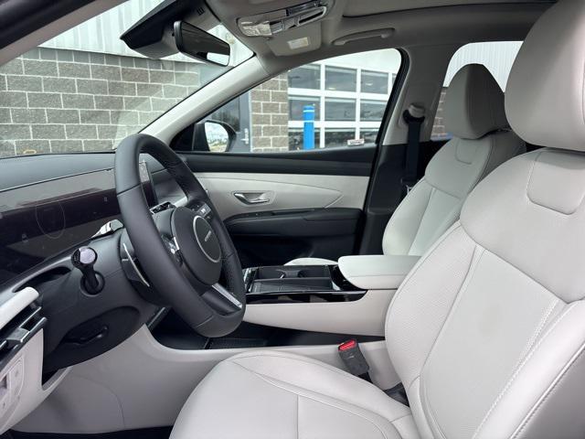 new 2025 Hyundai TUCSON Hybrid car, priced at $37,965
