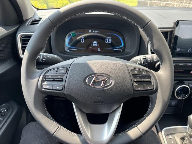 new 2025 Hyundai Venue car, priced at $24,295