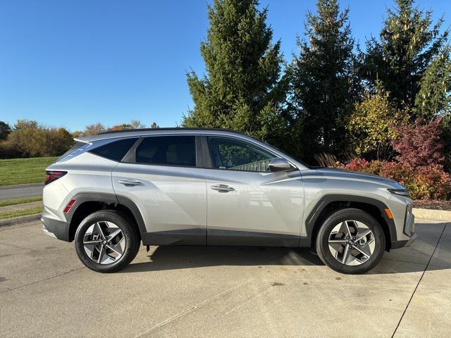 new 2025 Hyundai Tucson car, priced at $32,820