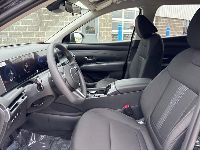 new 2025 Hyundai Tucson car, priced at $32,085