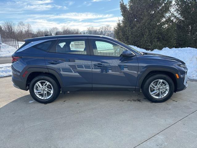 new 2025 Hyundai Tucson car, priced at $30,010