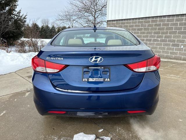 used 2013 Hyundai Elantra car