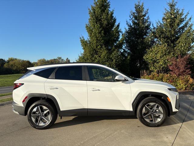 new 2025 Hyundai Tucson car, priced at $32,717