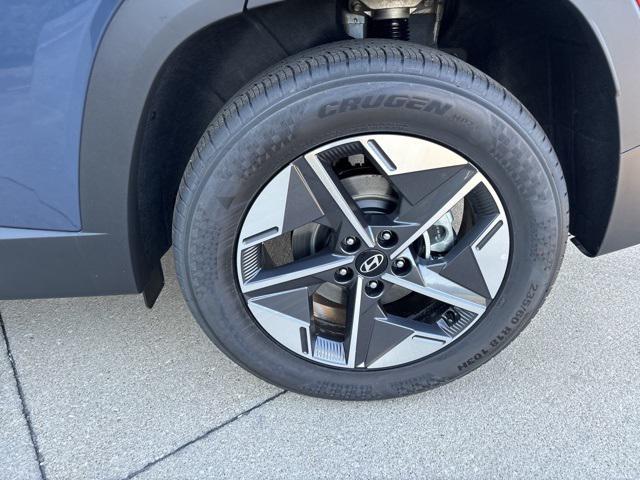 new 2026 Hyundai Tucson car, priced at $32,285