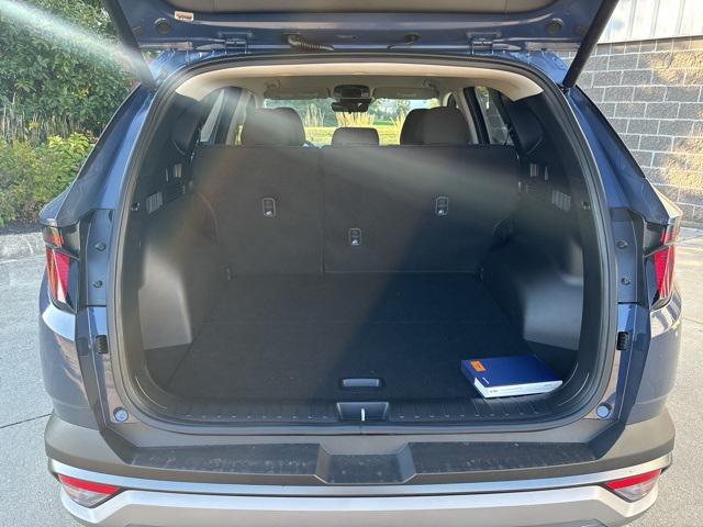 new 2026 Hyundai Tucson car, priced at $32,285