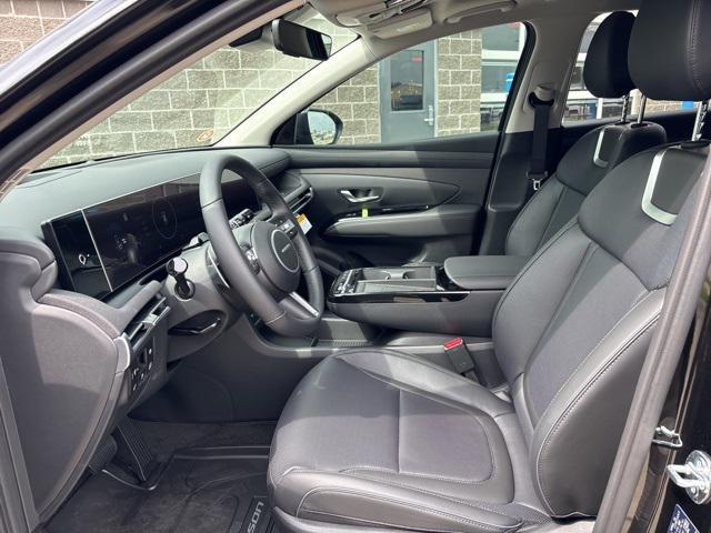new 2025 Hyundai TUCSON Hybrid car, priced at $42,895