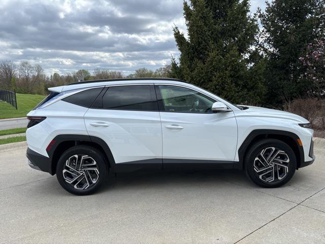 new 2025 Hyundai TUCSON Hybrid car, priced at $43,850