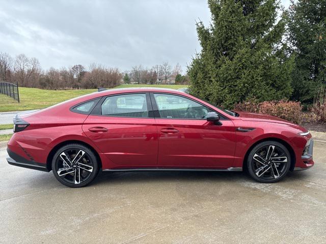 new 2025 Hyundai Sonata car, priced at $37,080