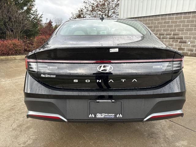 new 2025 Hyundai Sonata car, priced at $28,355