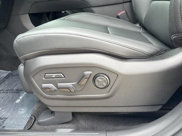 new 2026 Hyundai SANTA FE HEV car, priced at $53,280