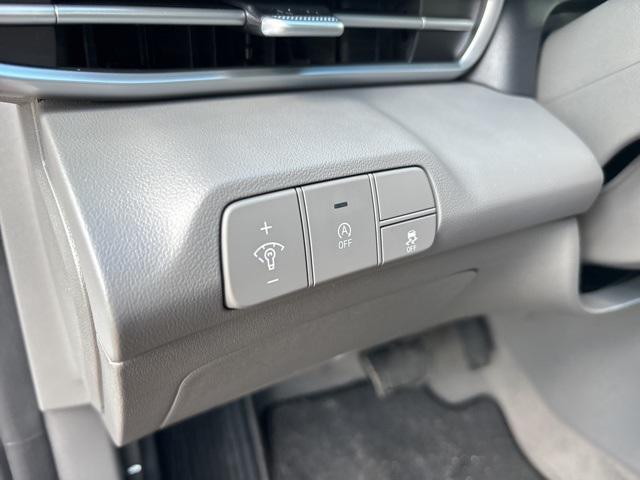 new 2025 Hyundai Elantra car, priced at $24,010