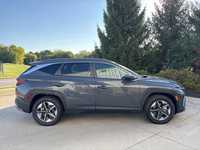 new 2026 Hyundai Tucson car, priced at $32,285