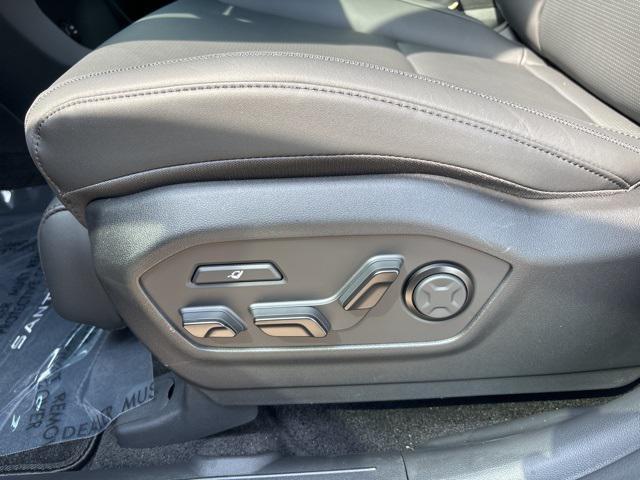new 2025 Hyundai SANTA FE HEV car, priced at $51,009