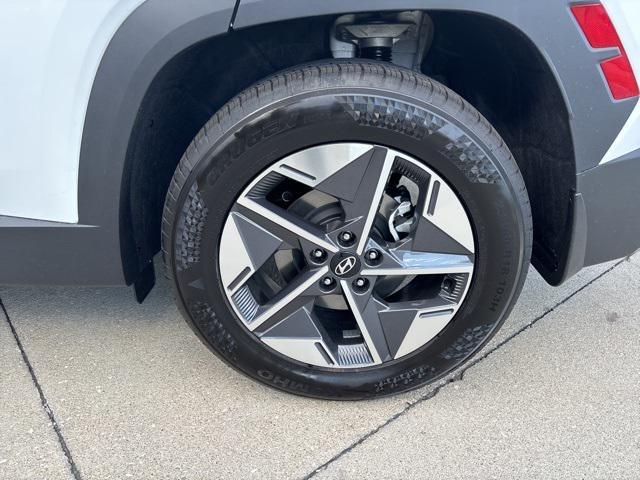 new 2026 Hyundai Tucson car, priced at $33,600